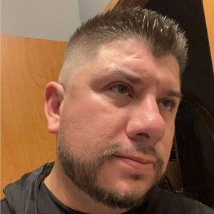 Meet your Posher, Luis aldo